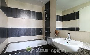 The Clover Thonglor Residence:2Bed Room Photos No.11
