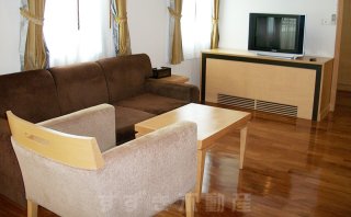 THE MERCER Sukhumvit 4