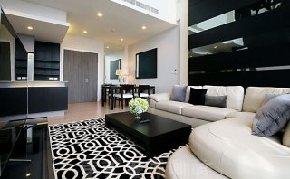 Urbano Absolute Sathorn-Taksin