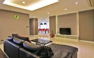 Premier Condominium