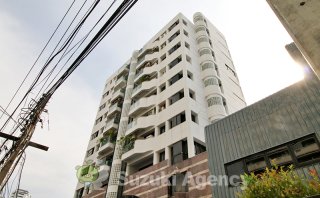 Baan Mitra