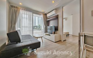 15 Sukhumvit Residence