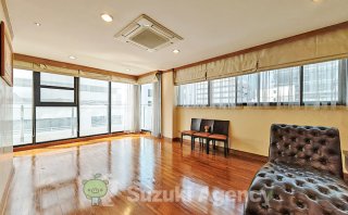 New House Condominium