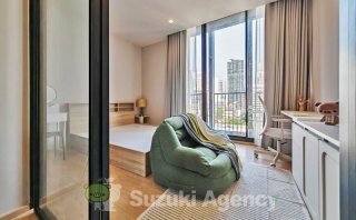 Noble AROUND SUKHUMVIT 33