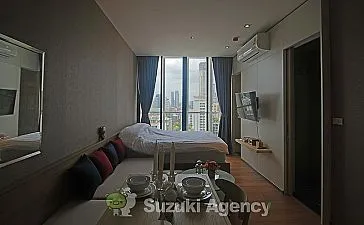 Park Origin Phrom Phong