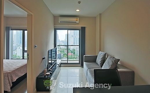 The Crest Sukhumvit 34