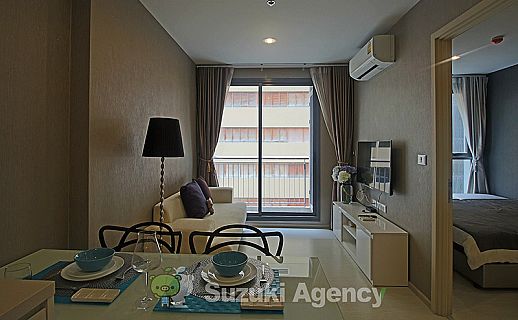Rhythm Sukhumvit 42