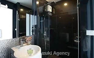 Rhythm Sukhumvit 36-38：Studio Interior Photos No.19