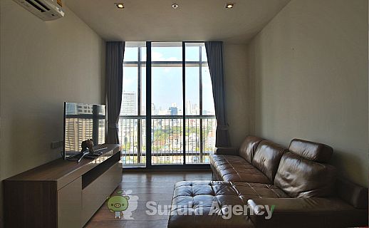 Park Origin Phrom Phong