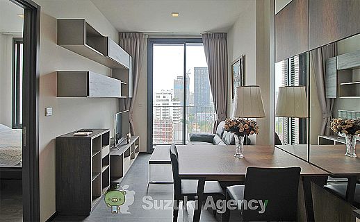 Edge Sukhumvit 23
