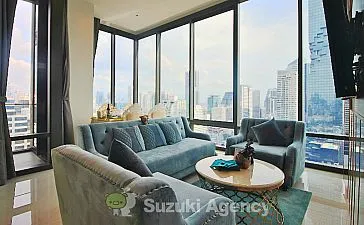 Ashton Silom