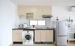 Plus 38 Condominium：Studio Interior Photos No.18