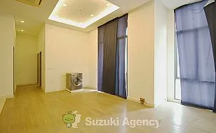 TRAPEZO Sukhumvit 16：3 BED ROOM Interior Photos No.33