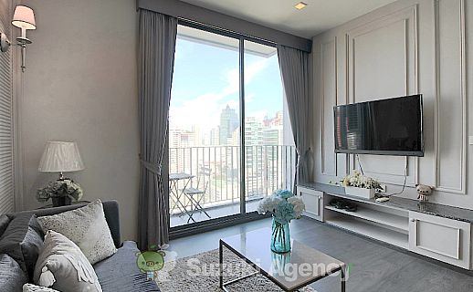 Edge Sukhumvit 23