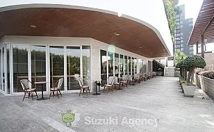 Eight Thonglor Residence：Interior & Exterior Photos No.5