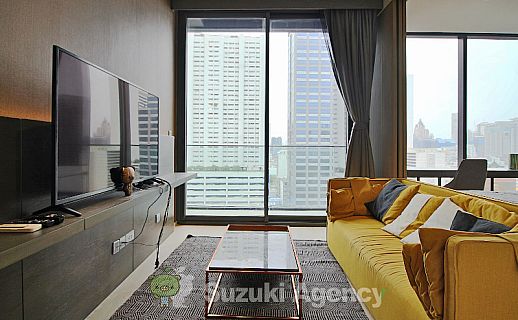 Ashton Silom