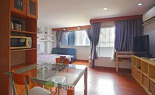 First Tower Condominium：Studio Interior Photos No.14