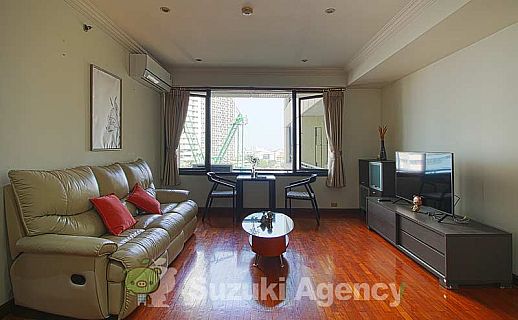 Baan Piya Sathorn