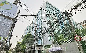 Baan Siri Sukhumvit 10