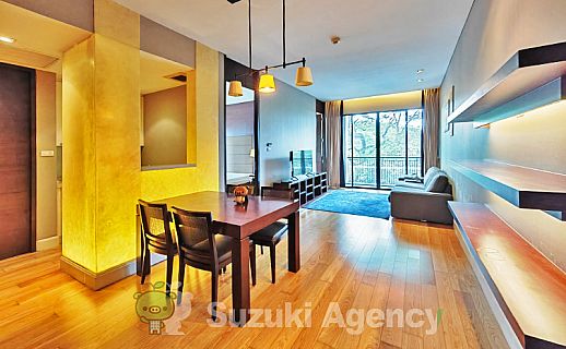 Vincente Sukhumvit 49