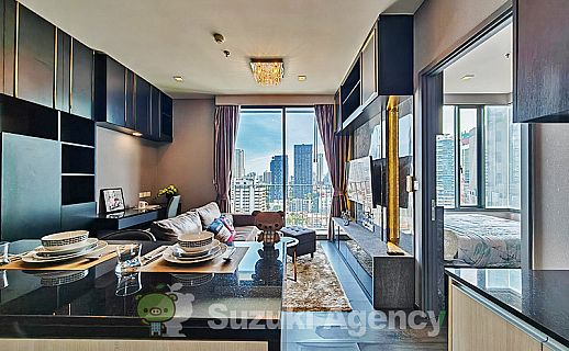Edge Sukhumvit 23