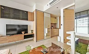 The Lofts Ekkamai：Studio Interior Photos No.15