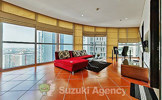 Le Luk Condominium