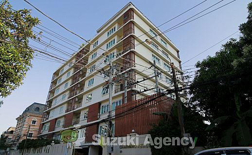 Charming Resident EKKAMAI 6