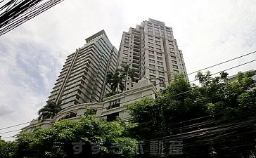 Baan Piya Sathorn