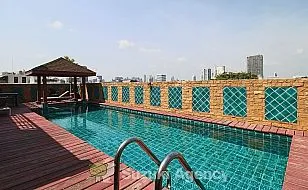 P Residence：Facility Photos No.8