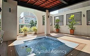 Schloss@Thonglor：Interior & Exterior Photos No.4