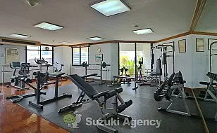 Trinity Complex：Interior & Exterior Photos No.3
