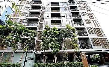 Klass Silom Condominium