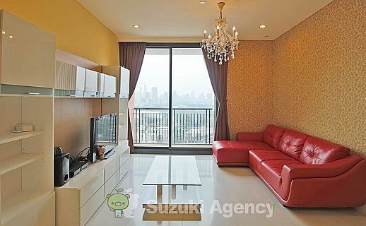 Aguston Sukhumvit 22