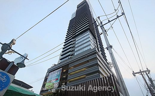 M Silom
