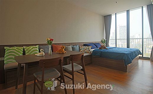 Park Origin Phrom Phong