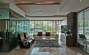 Upper Suites Sukhumvit 23：Interior & Exterior Photos No.2