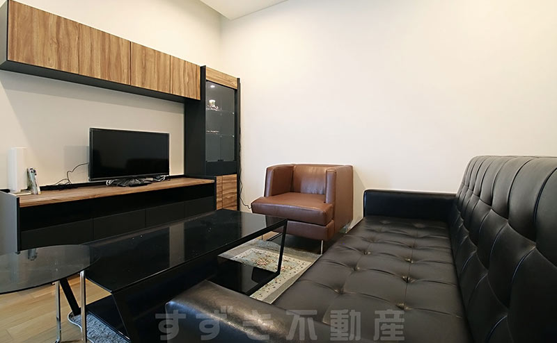 The Breeze Narathiwas