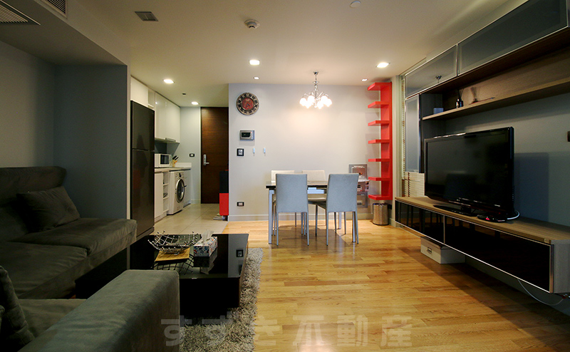 Quad Suites Silom