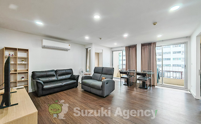 The Clover Thonglor Residence