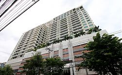Baan Nonsi Condominium