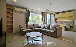 FERNWOOD RESIDENCE:2Bed Room Photos No.2