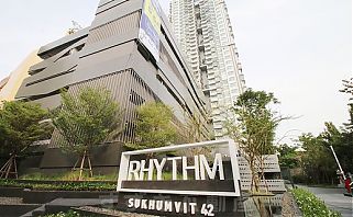 Rhythm Sukhumvit 42